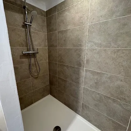 75 M2 2-bedroom In * Tolone